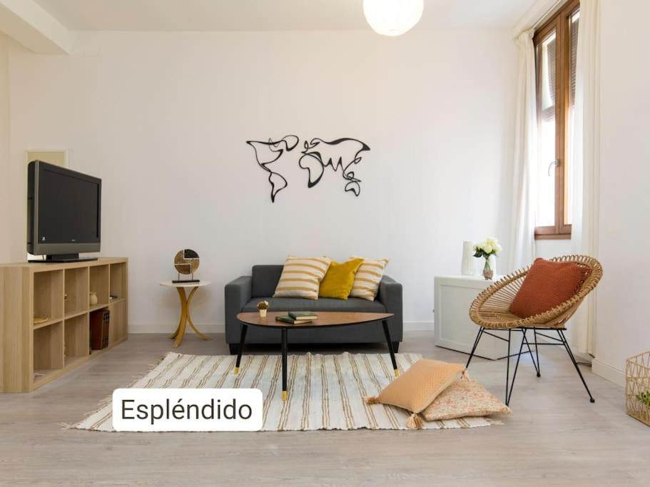 Moderno Apartamento En Casco Historico + Desayuno! Zaragoza Kültér fotó
